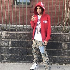 Meet your Posher, Casey